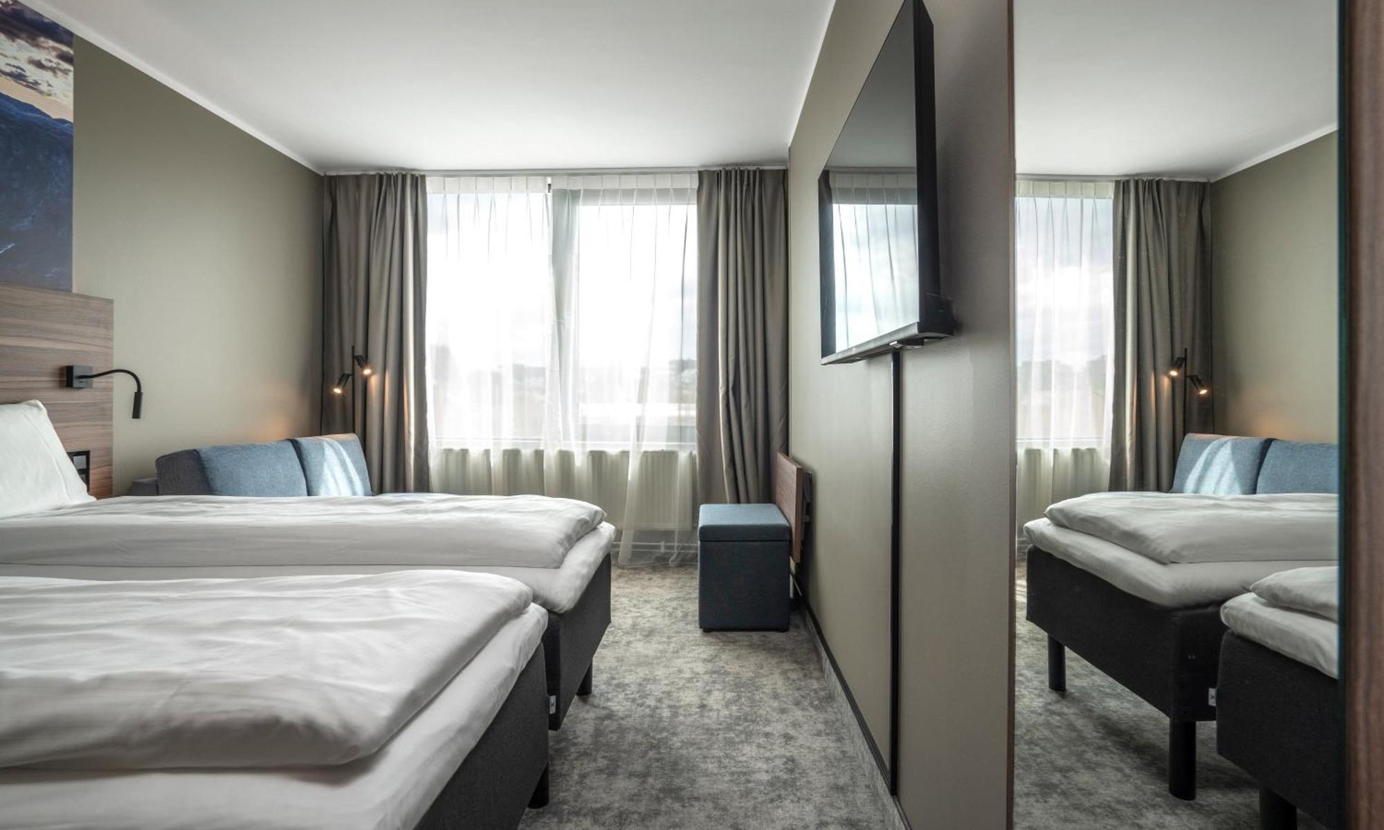 Standard Twin Room,1574699717:JPEG